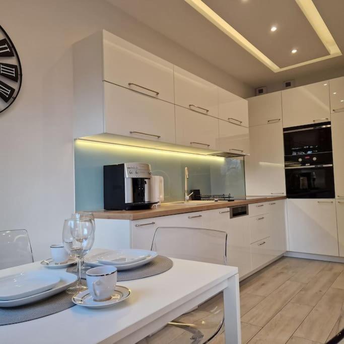 Apartament Nad Struga, Klimatyzacja, Parking,Taras ทอรูน ภายนอก รูปภาพ